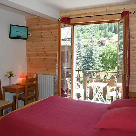 Au Bon Logis 2* Risoul